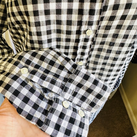 J. Crew | black & white gingham The Perfect Shirt sz. S - Picture 7 of 9